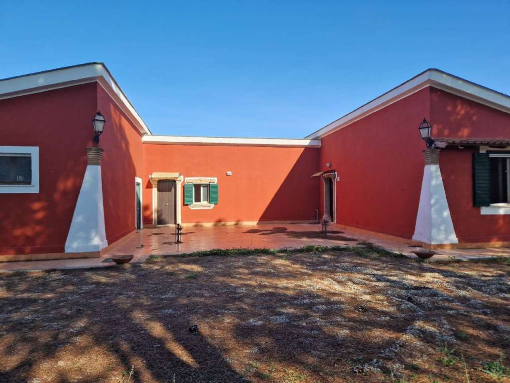 casa indipendente in vendita a Fiumicino in zona Tragliata
