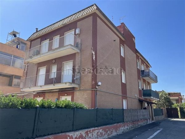 appartamento in vendita a Fiumicino in zona Fregene