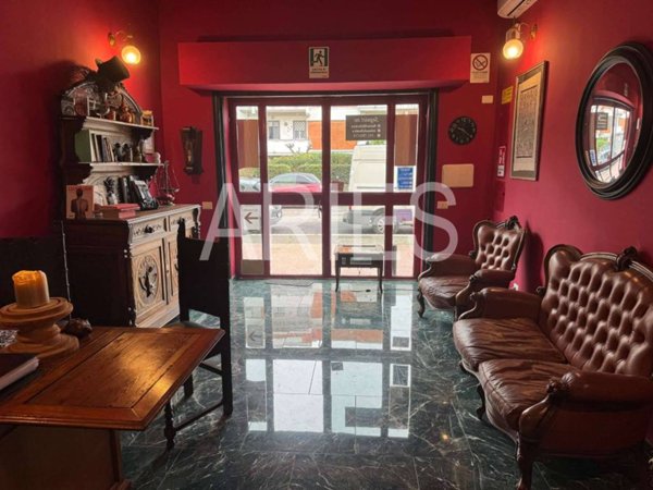 quadrivano in vendita a Fiumicino in zona Isola Sacra