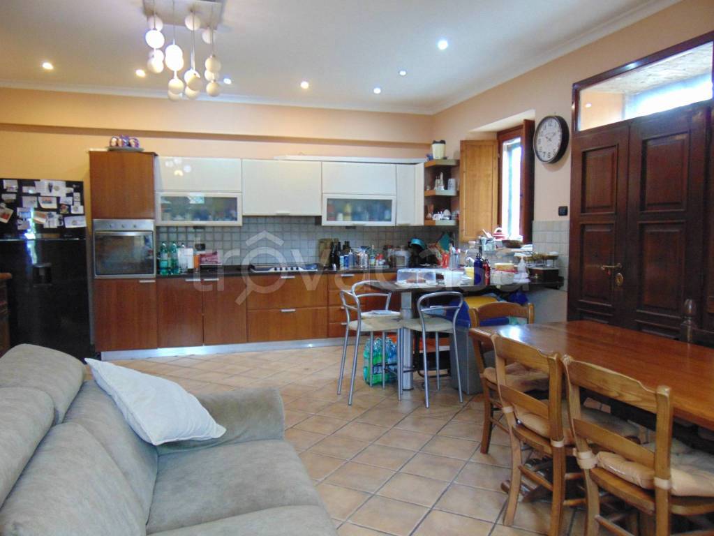 appartamento in vendita a Fiumicino in zona Maccarese