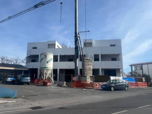 appartamento in vendita a Fiumicino in zona Aranova