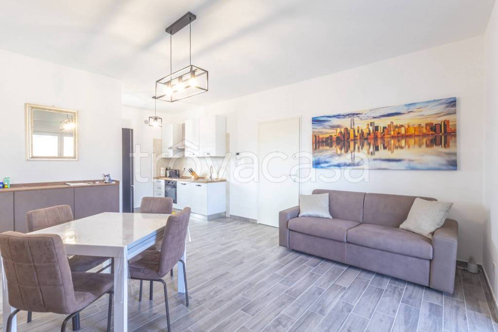 appartamento in vendita a Fiumicino in zona Isola Sacra