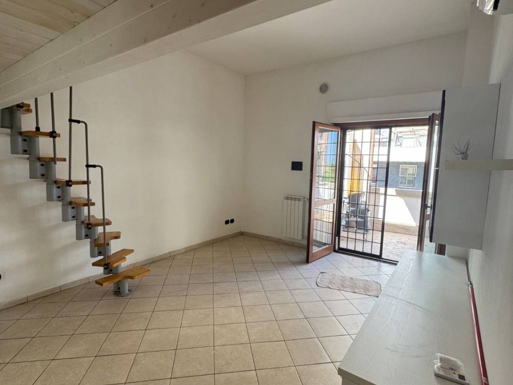 appartamento in vendita a Fiumicino in zona Isola Sacra