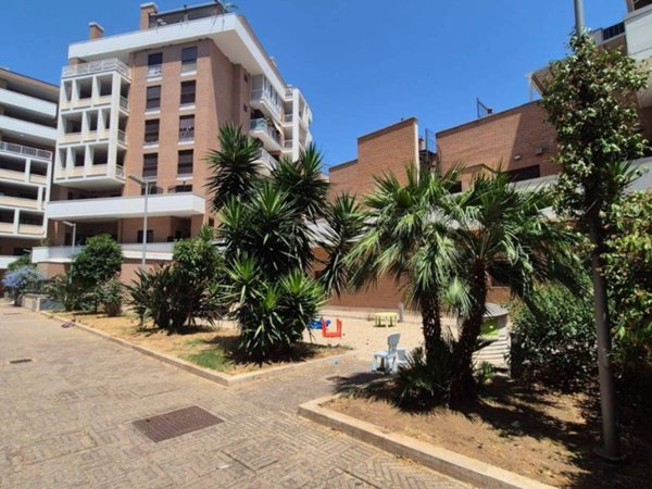 appartamento in vendita a Fiumicino in zona Isola Sacra