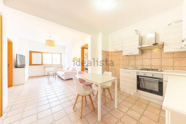 appartamento in vendita a Fiumicino in zona Isola Sacra