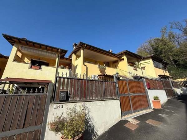casa indipendente in vendita a Fiumicino in zona Tragliata