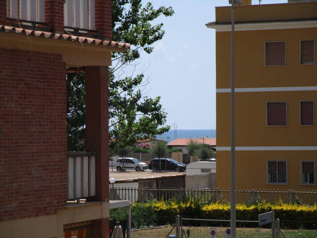 appartamento in vendita a Fiumicino in zona Palidoro