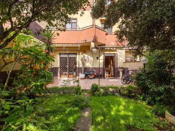 casa indipendente in vendita a Fiumicino in zona Maccarese