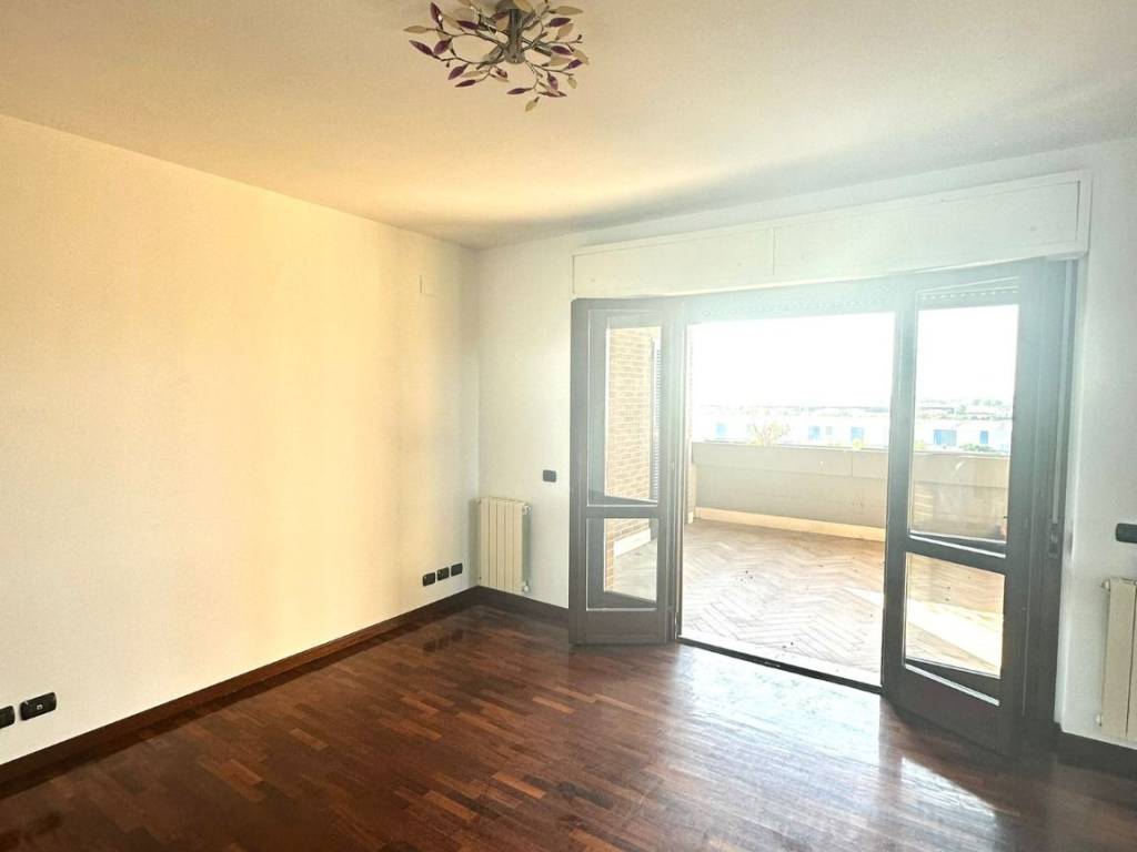 appartamento in vendita a Fiumicino in zona Focene