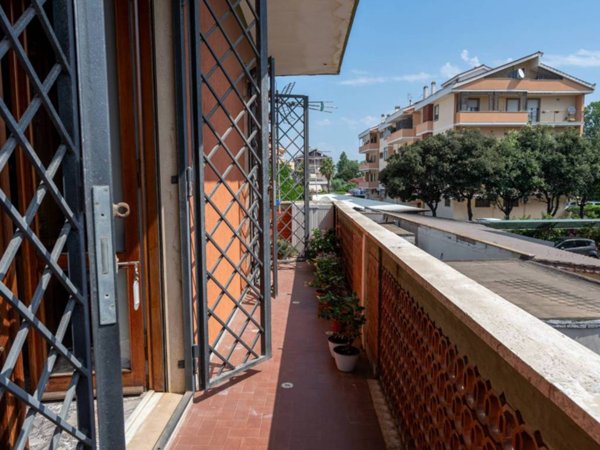 appartamento in vendita a Fiumicino in zona Isola Sacra