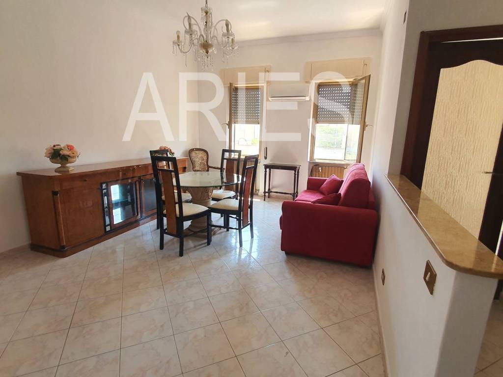 appartamento in vendita a Fiumicino in zona Isola Sacra
