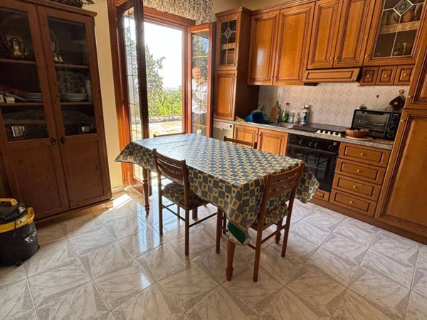 appartamento in vendita a Fiumicino in zona Aranova