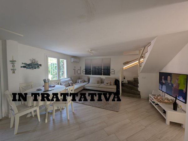 casa indipendente in vendita a Fiumicino in zona Fregene