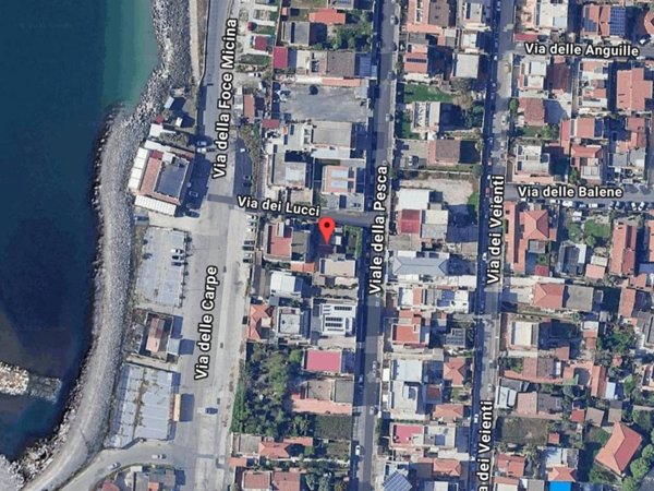 casa indipendente in vendita a Fiumicino