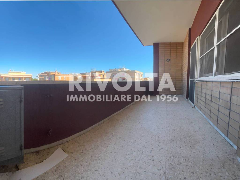 appartamento in vendita a Fiumicino in zona Isola Sacra