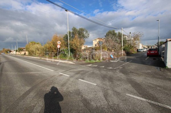 casa indipendente in vendita a Fiumicino