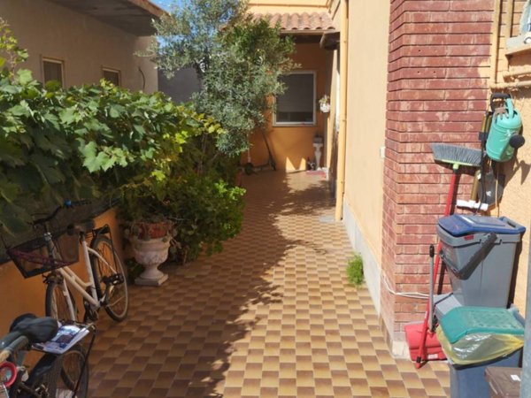 appartamento in vendita a Fiumicino in zona Passo Oscuro