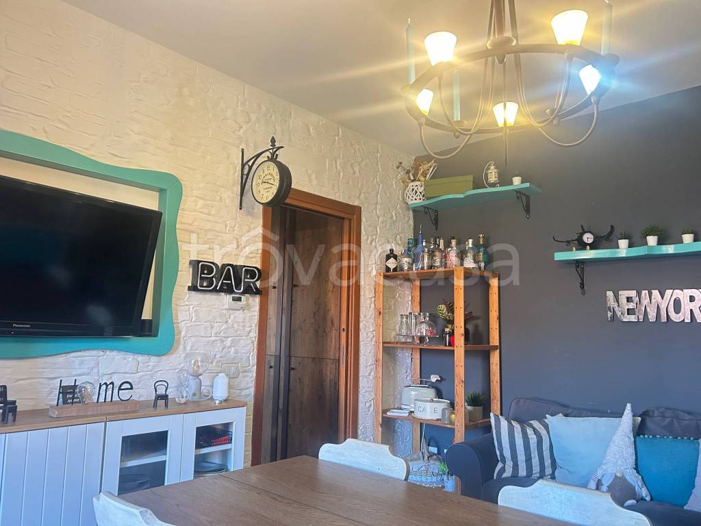 appartamento in vendita a Fiumicino in zona Focene