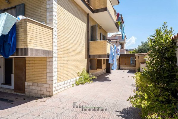 appartamento in vendita a Fiumicino in zona Isola Sacra