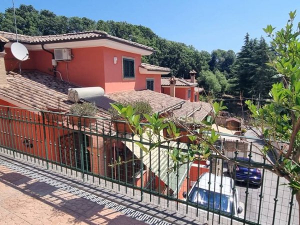 casa indipendente in vendita a Fiumicino in zona Tragliata