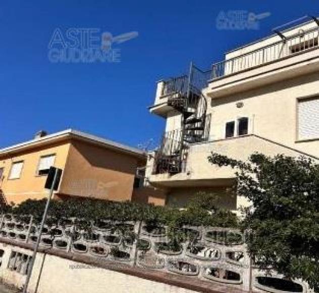 appartamento in vendita a Fiumicino in zona Passo Oscuro