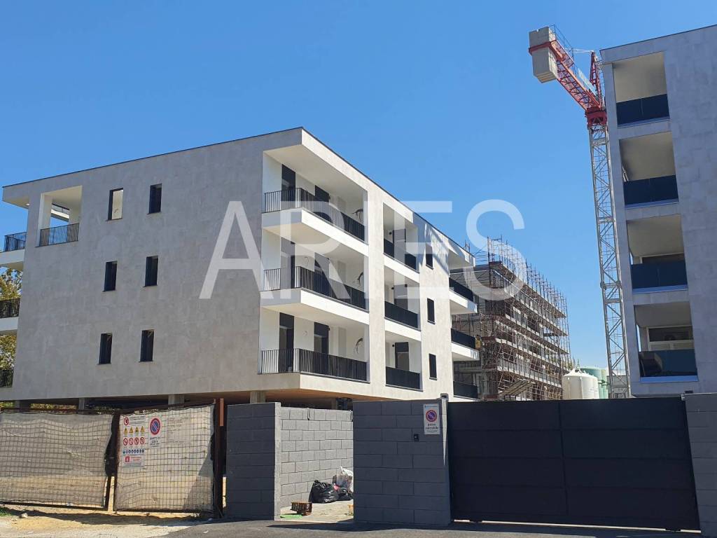 appartamento in vendita a Fiumicino in zona Isola Sacra