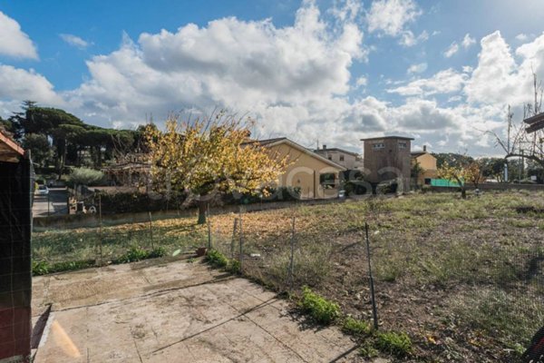 terreno agricolo in vendita a Fiumicino in zona Aranova