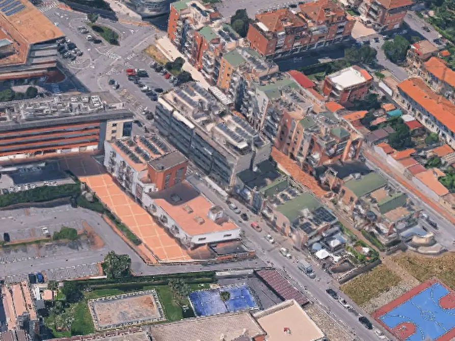 negozio in vendita a Fiumicino