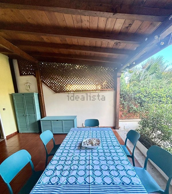 casa indipendente in vendita a Fiumicino