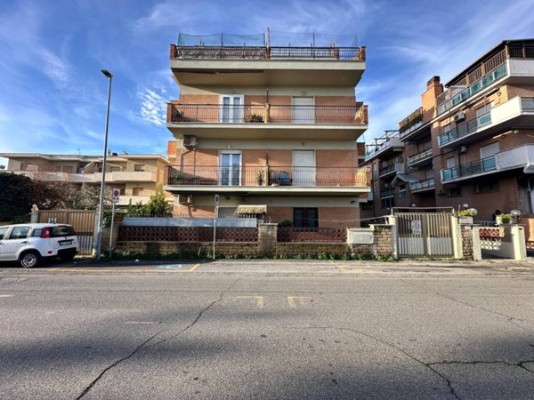 appartamento in vendita a Fiumicino in zona Palidoro