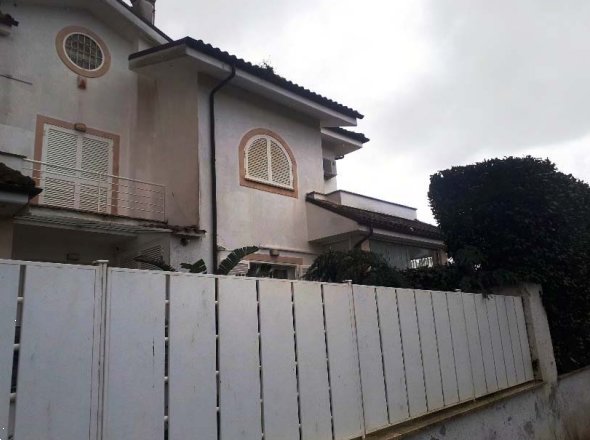 casa indipendente in vendita a Fiumicino in zona Fregene