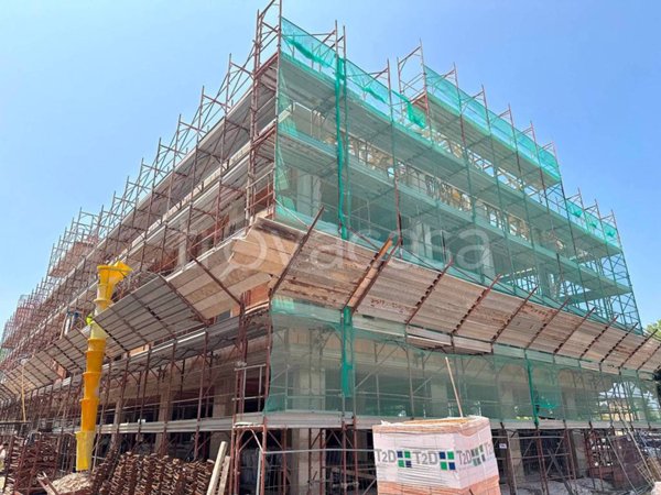 appartamento in vendita a Fiumicino in zona Aeroporto 