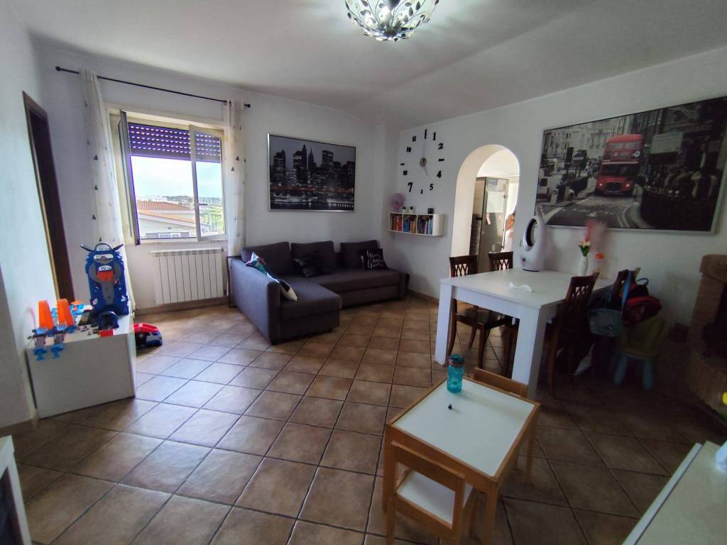 appartamento in vendita a Fiumicino in zona Isola Sacra