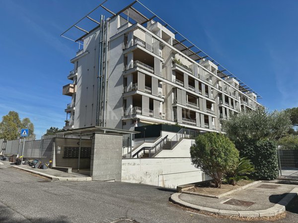 appartamento in vendita a Fiumicino in zona Aranova