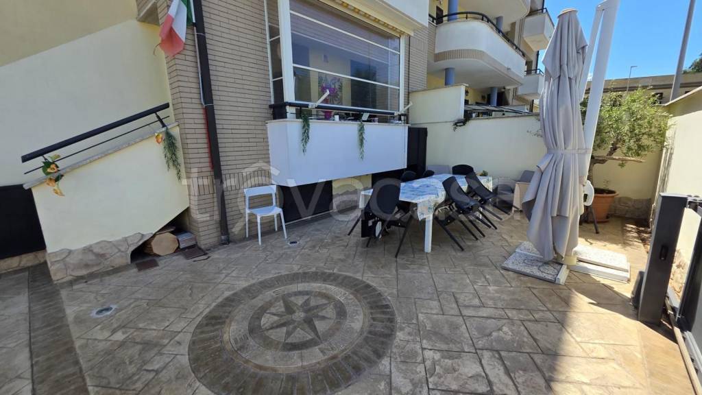casa indipendente in vendita a Fiumicino in zona Passo Oscuro