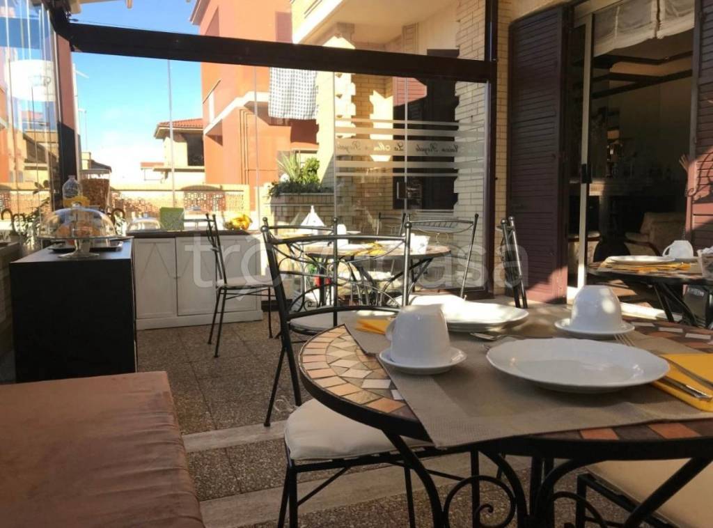 casa indipendente in vendita a Fiumicino