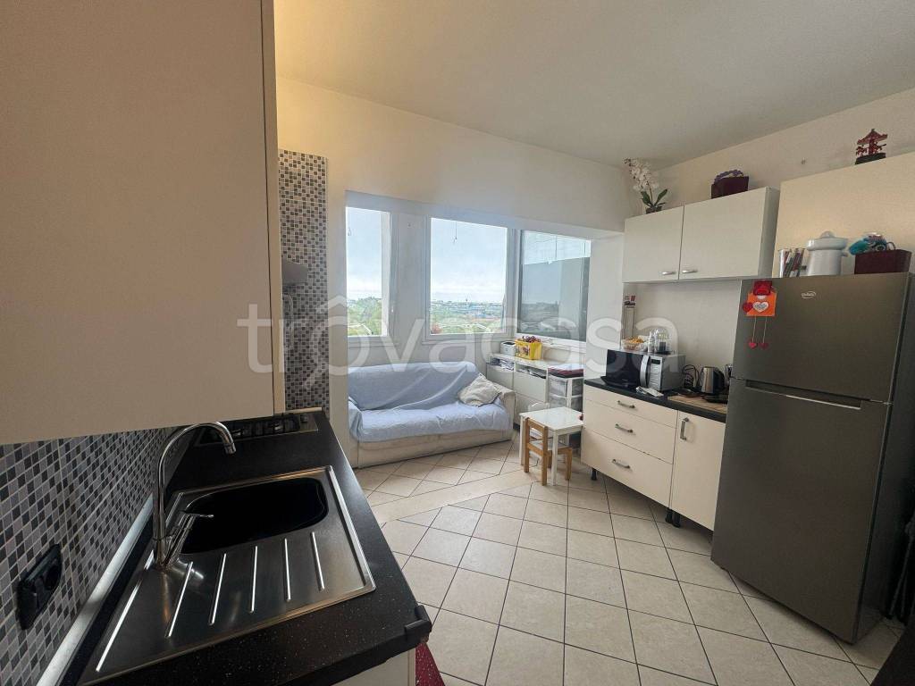 appartamento in vendita a Fiumicino in zona Isola Sacra