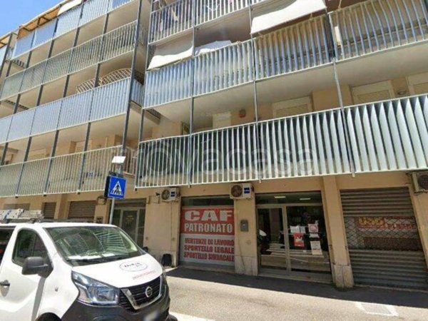 negozio in vendita a Fiumicino