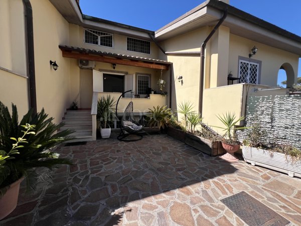 villa in vendita a Fiumicino in zona Maccarese