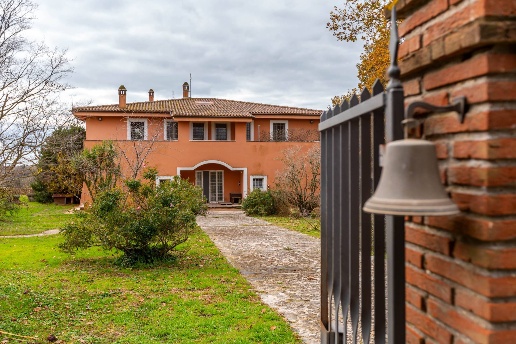 casa indipendente in vendita a Fiumicino in zona Tragliata