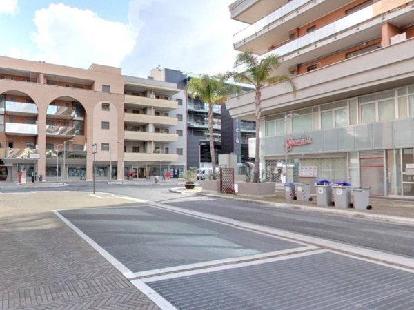appartamento in vendita a Fiumicino in zona Isola Sacra