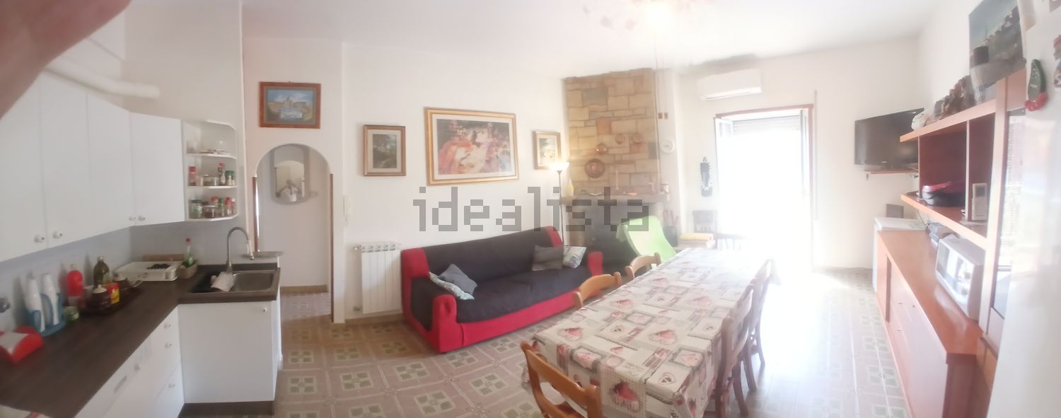 appartamento in vendita a Fiumicino in zona Palidoro