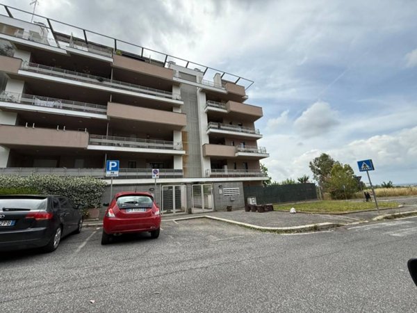 appartamento in vendita a Fiumicino in zona Aranova