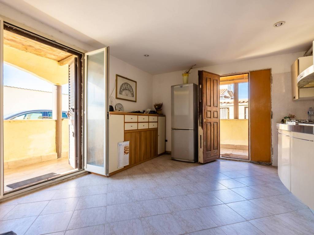 appartamento in vendita a Fiumicino in zona Focene