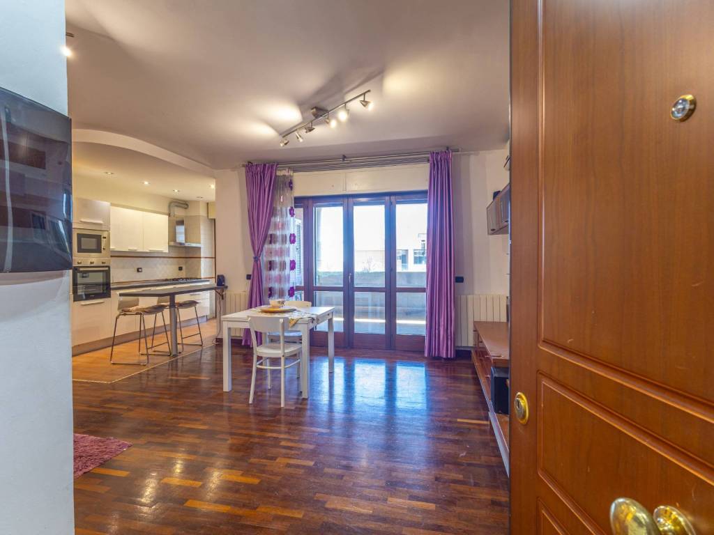 appartamento in vendita a Fiumicino in zona Focene