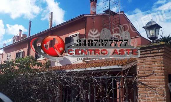 appartamento in vendita a Fiumicino in zona Isola Sacra