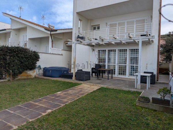 appartamento in vendita a Fiumicino