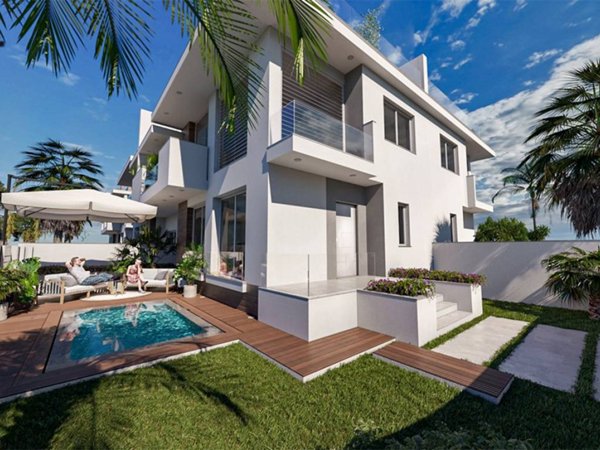 casa indipendente in vendita a Fiumicino in zona Maccarese