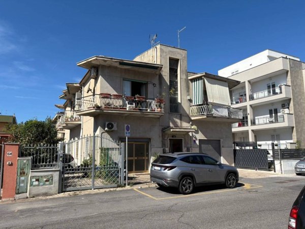 appartamento in vendita a Fiumicino in zona Isola Sacra