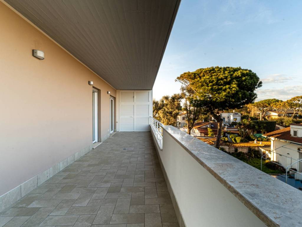 appartamento in vendita a Fiumicino in zona Fregene